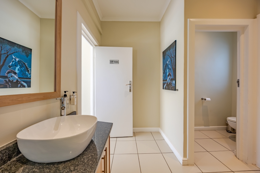 5 Bedroom Property for Sale in Milnerton Central Western Cape